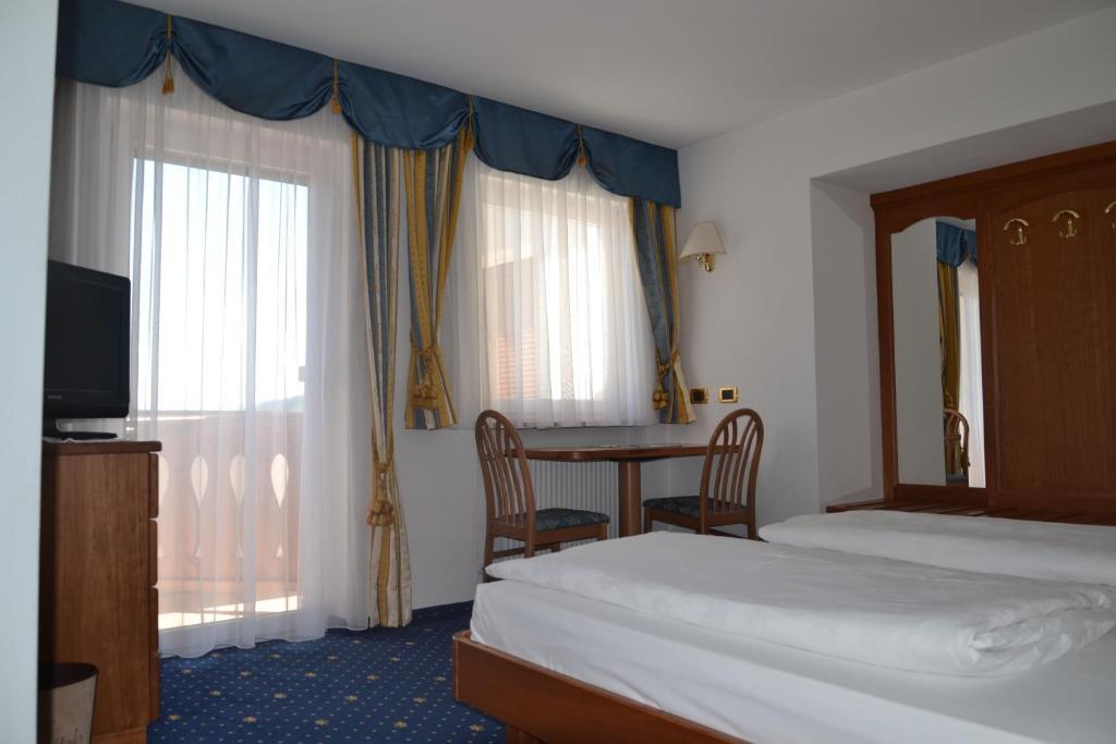 Hotel Scoiattolo Selva di Val Gardena Quarto foto